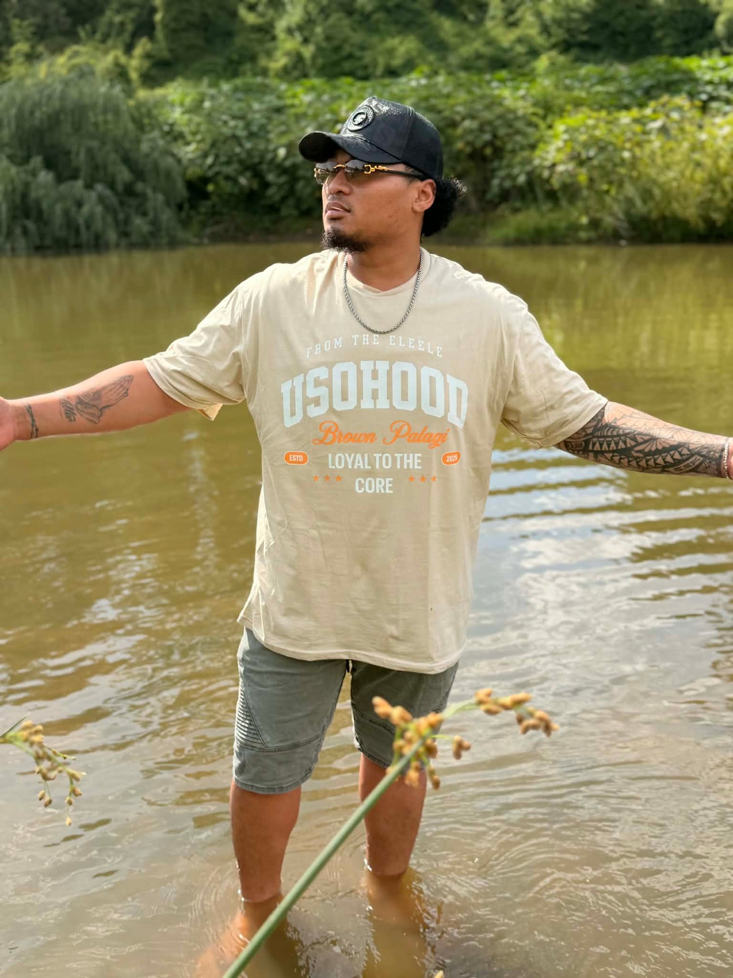 Usohood T-Shirt – Loyal to the Core